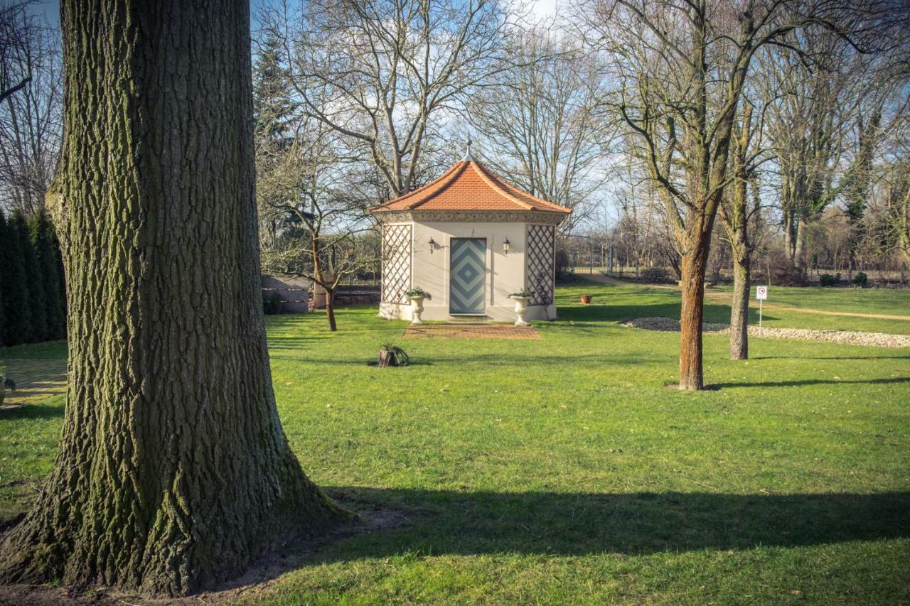 Grafschaft Kloster Zinna Bagian luar foto